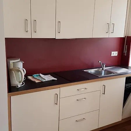 Krone Aparthotel 3*
