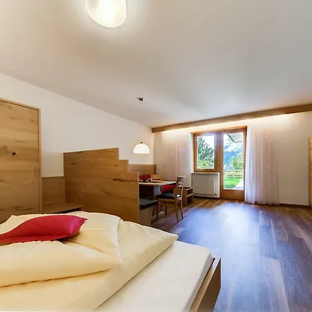 Aparthotel Krone Schenna